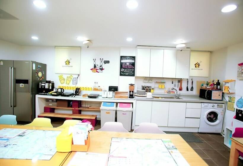 بنسيون 24guesthouse Jeonju