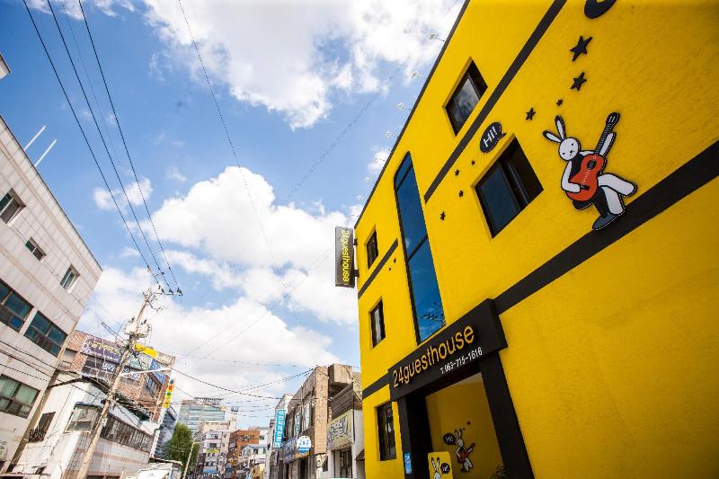 פנסיון 24guesthouse Jeonju