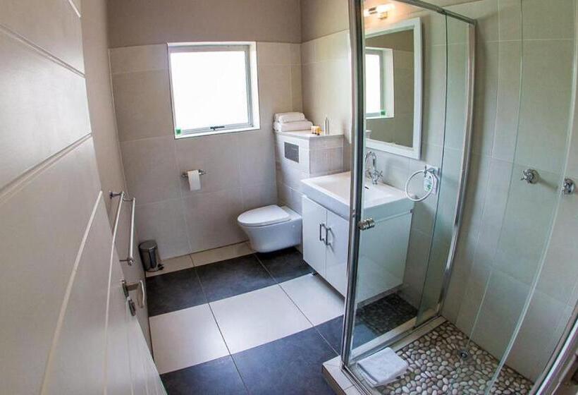 ペンション Broadwater River Estate