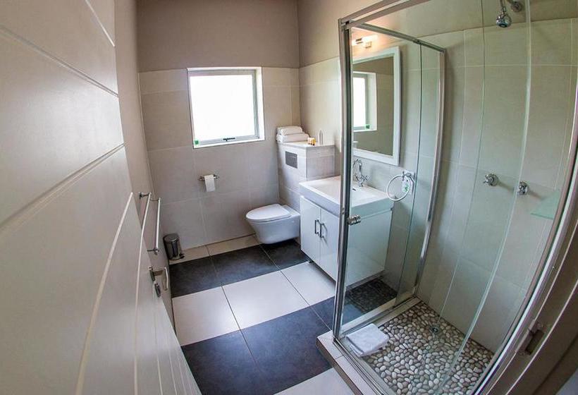 بنسيون Broadwater River Estate