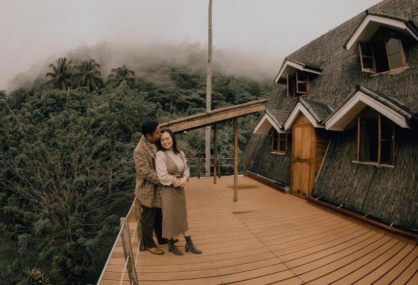 پانسیون Camiguin Volcano Houses   A Frame House