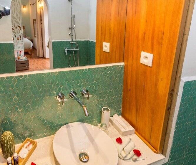 پانسیون Dar Korsan