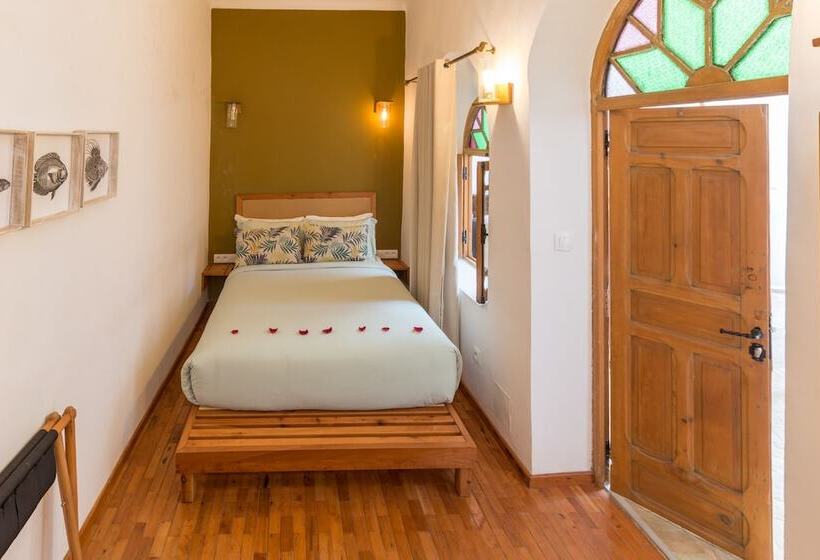 پانسیون Dar Korsan