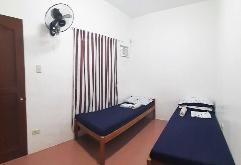 پانسیون Ese House