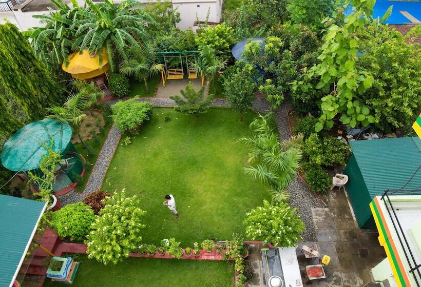 Majatalo Galaxy Guest House