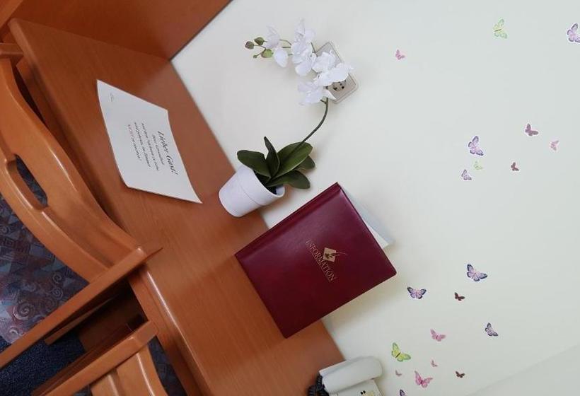 פנסיון Gastehaus Melcher