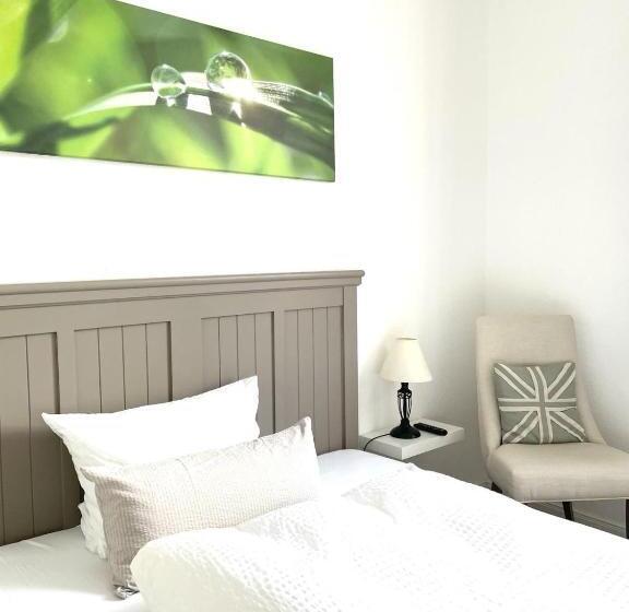 پانسیون Gästehaus Teerlings Hafen