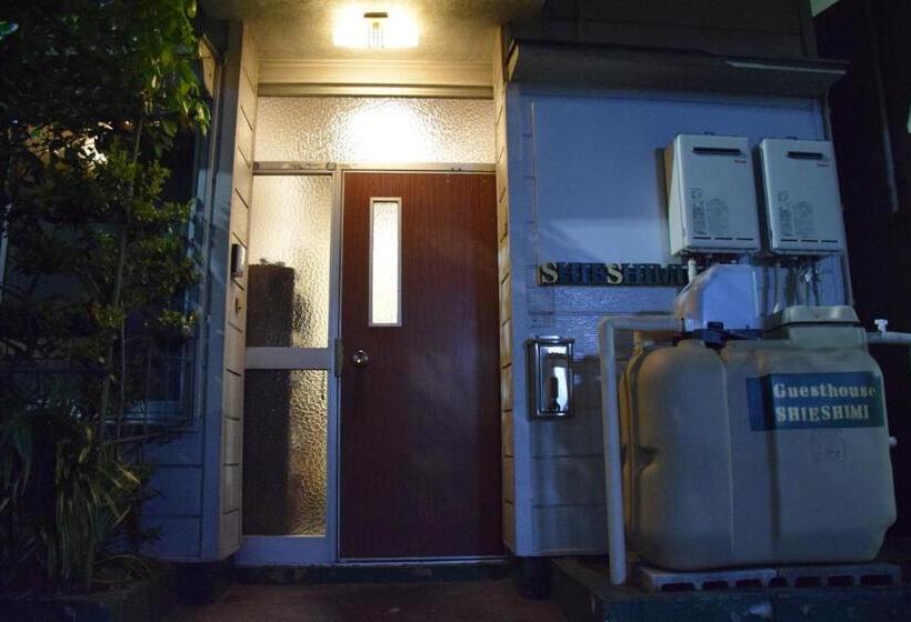 פנסיון Guest House Shie Shimi