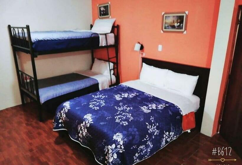 פנסיון Hostal Mariscal Sucre