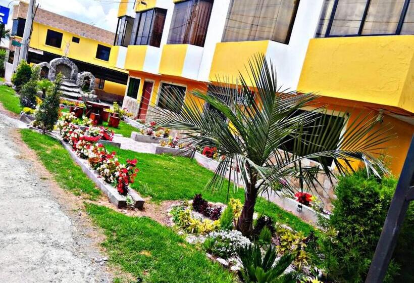 پانسیون Hostal Mariscal Sucre