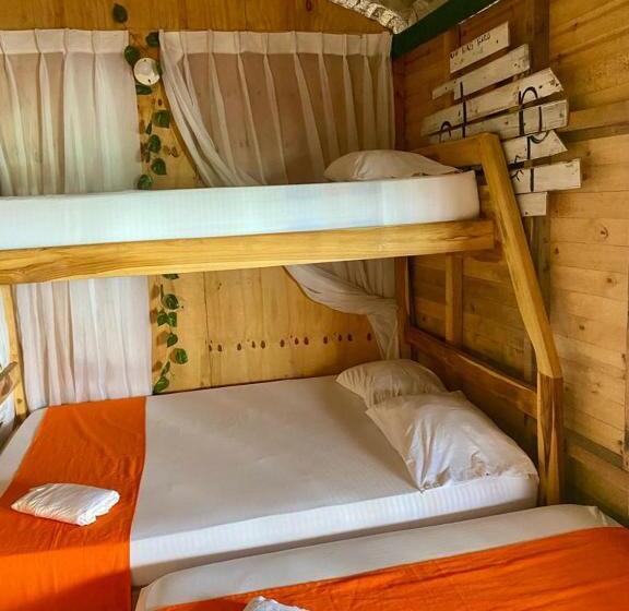 펜션 Raw Kokomar Posadanativa