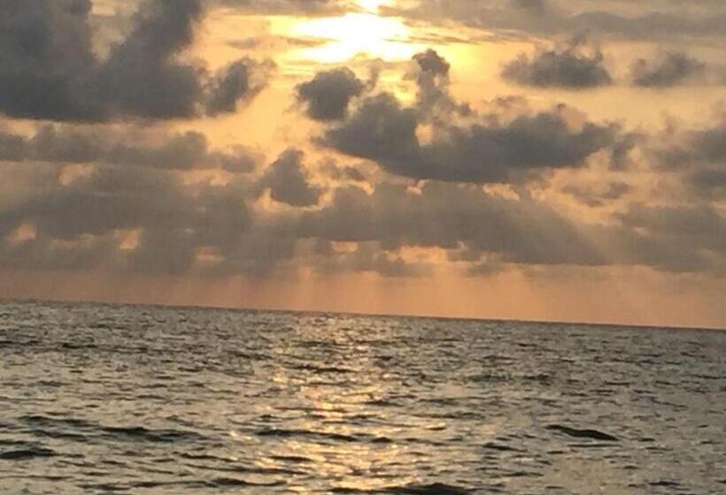 펜션 Raw Kokomar Posadanativa