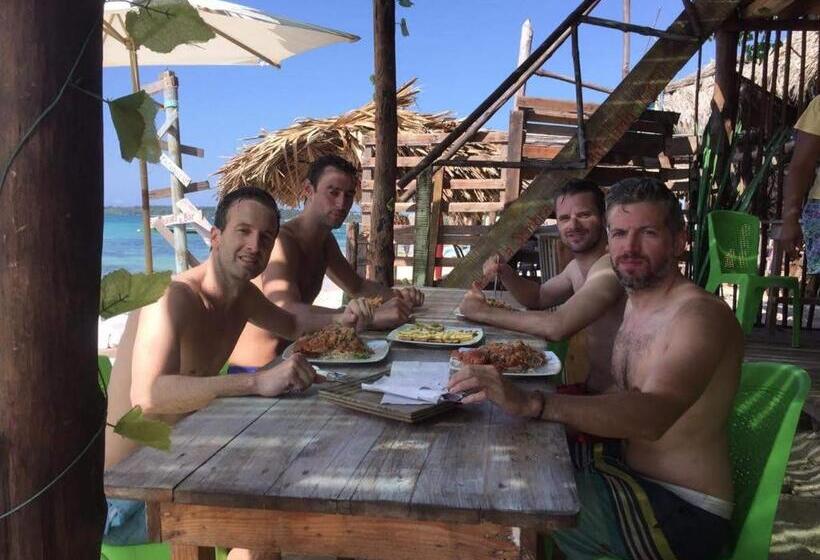 펜션 Raw Kokomar Posadanativa