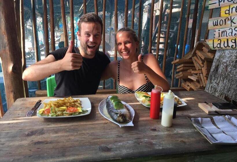 펜션 Raw Kokomar Posadanativa