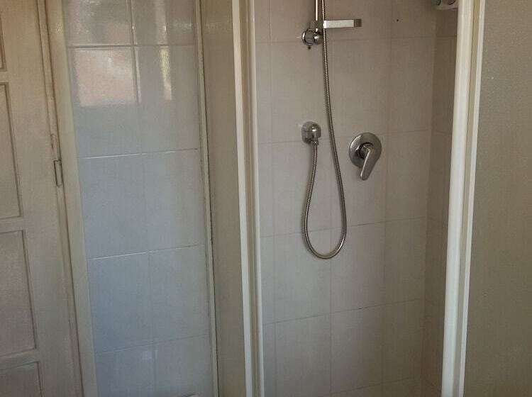 膳宿费 Sei Da Noi