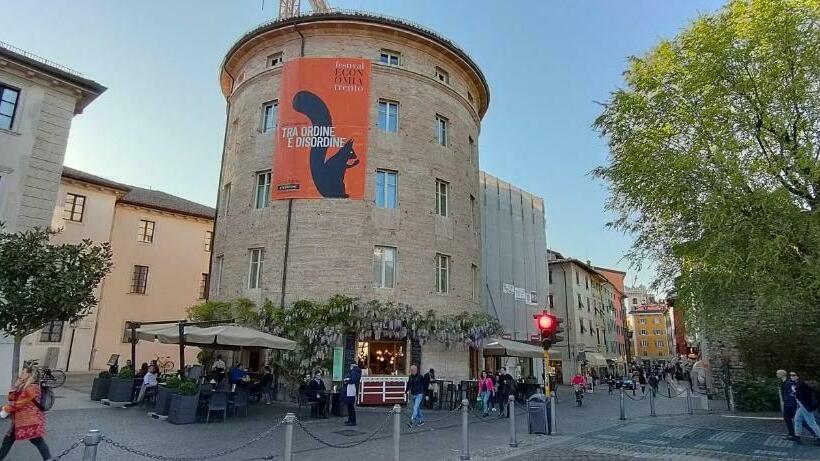 پانسیون Torrione Trento