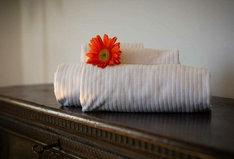 پانسیون Torrione Trento