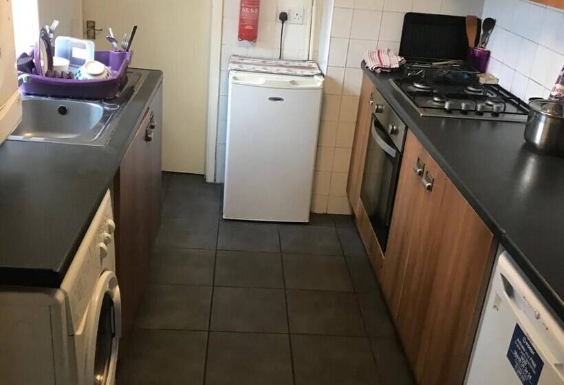 פנסיון Union House