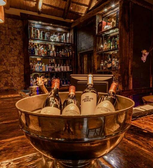 אתר נופש Lions Valley Lodge