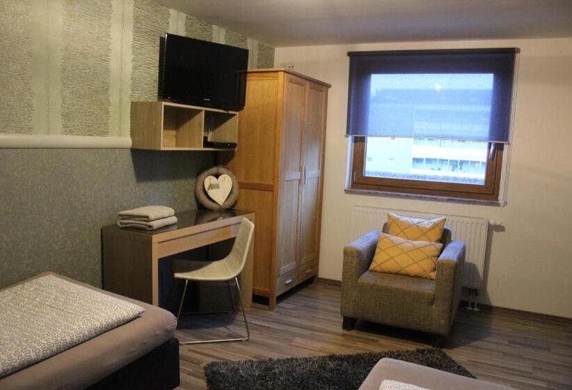 호스텔 Gästehaus Chaplin