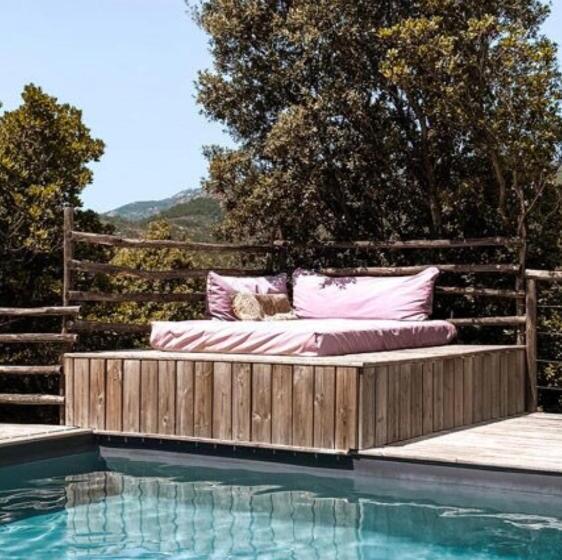 Bed and Breakfast Les Petites Maisons