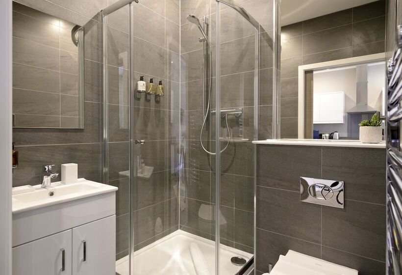 Nelson Mandela Place Apartments