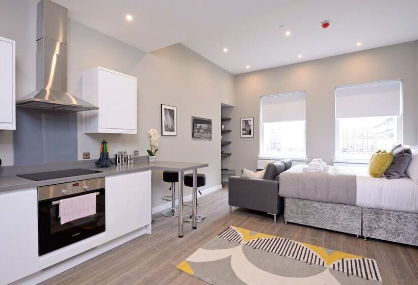 Nelson Mandela Place Apartments