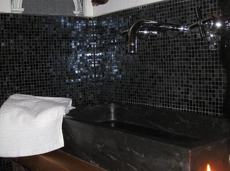 فندق Il Burellino