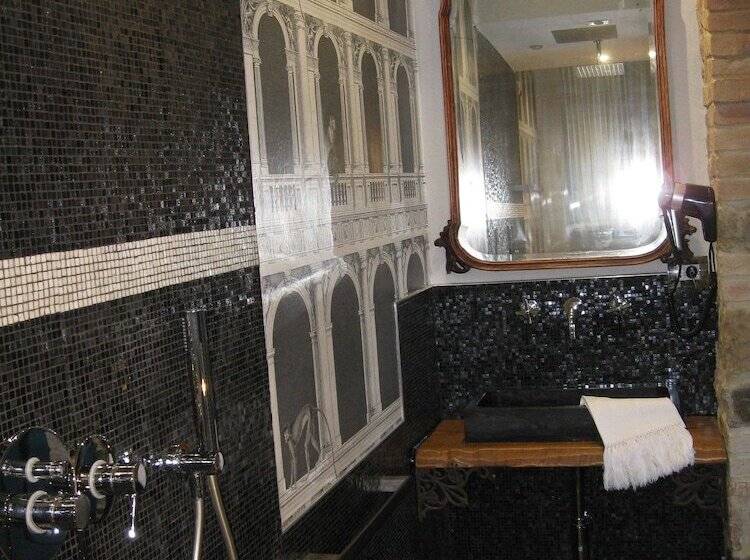 فندق Il Burellino