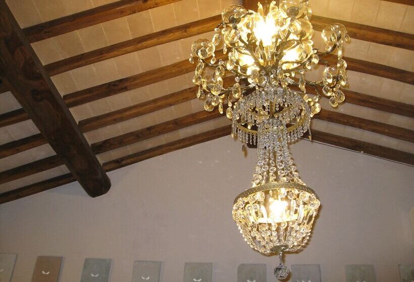 فندق Il Burellino