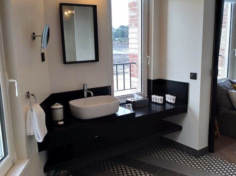 בית מלון כפרי Le Nessay