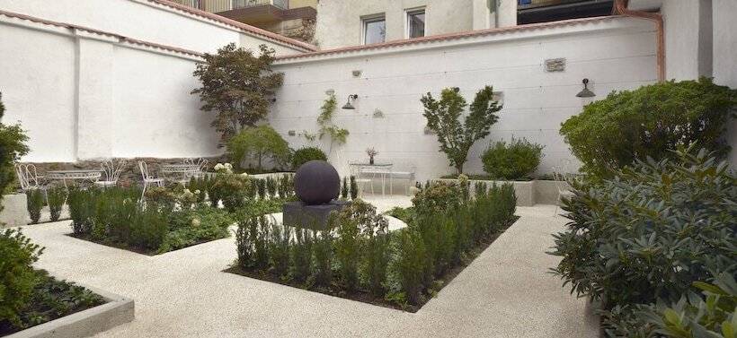 هتل Maribor & Garden Rooms