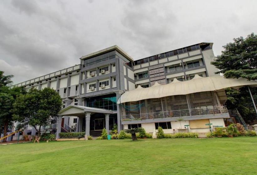 酒店 Treebo Trend Canna Ngv