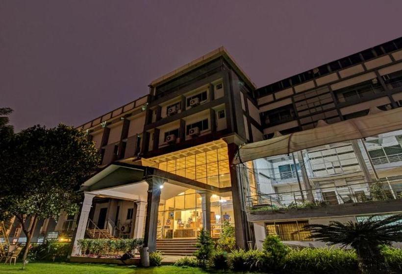 酒店 Treebo Trend Canna Ngv