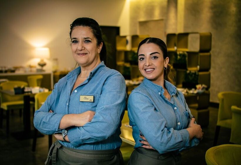 هتل Up Wellness & Spa