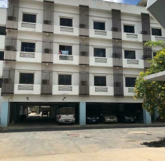 בית מלון כפרי Vatchara Northgate