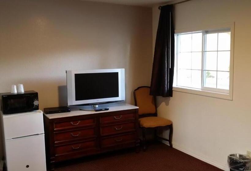 モーテル Redwood Inn Willits