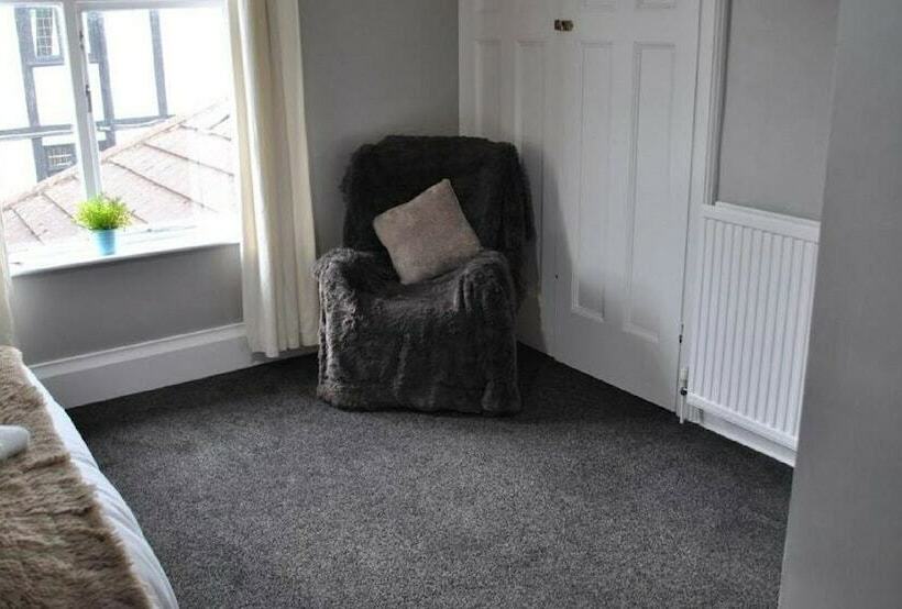 بنسيون Abbey Lodge Self Catering Accommodation