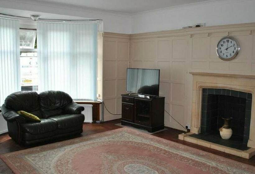 بنسيون Abbey Lodge Self Catering Accommodation