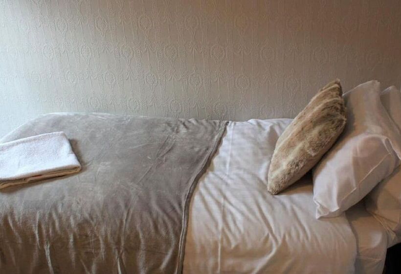 بنسيون Abbey Lodge Self Catering Accommodation