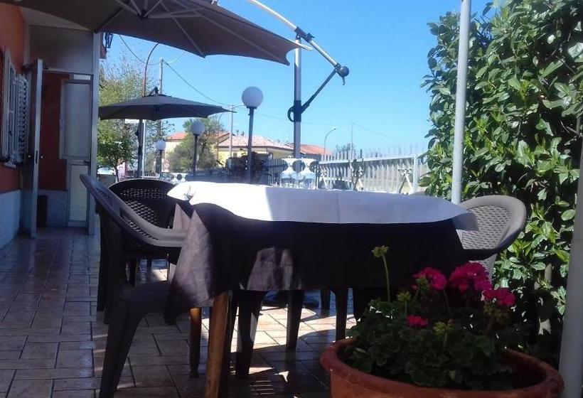 پانسیون La Campagnola Trattoria Con Alloggio