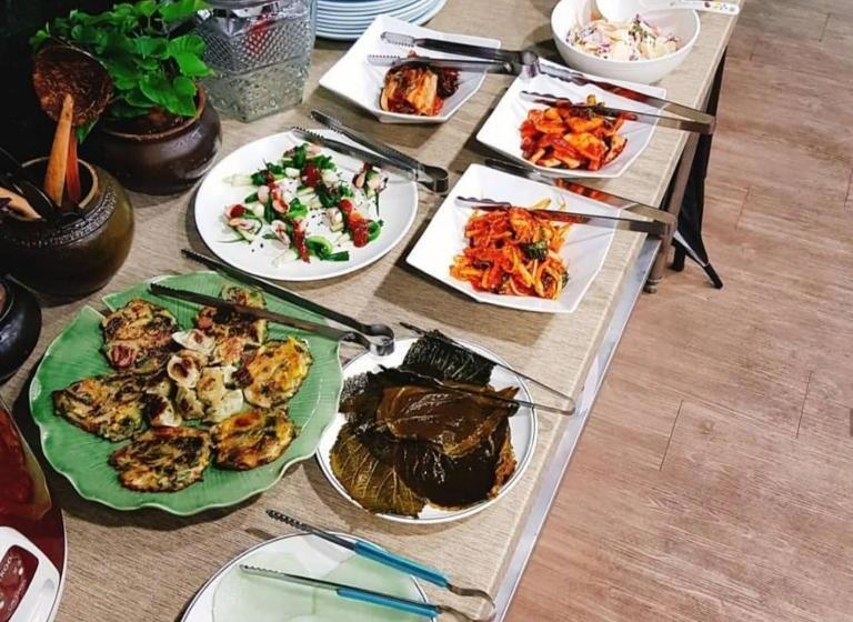 Sanbangsan Hot Spring Pension