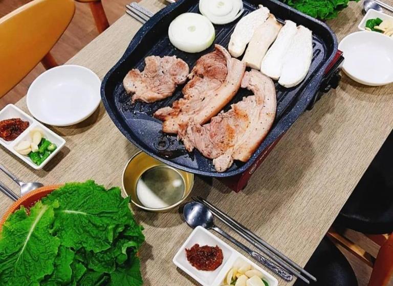 Sanbangsan Hot Spring Pension