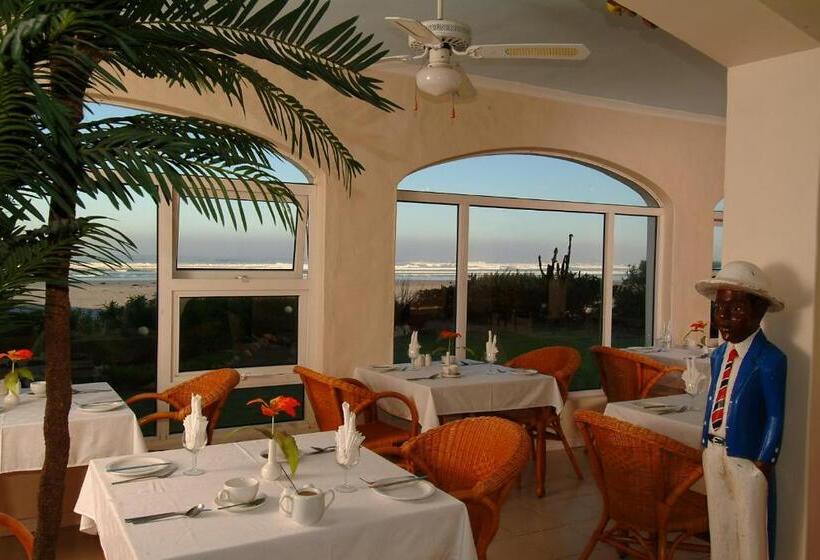 بنسيون The Beach Villa