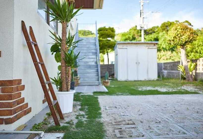 פנסיון Guest House Umusan