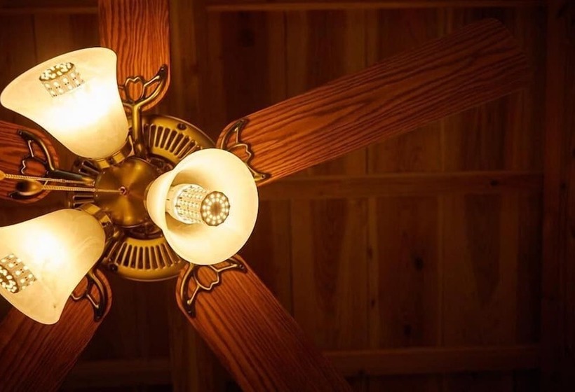 פנסיון Guest House Umusan