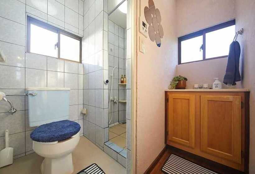 פנסיון Guest House Umusan