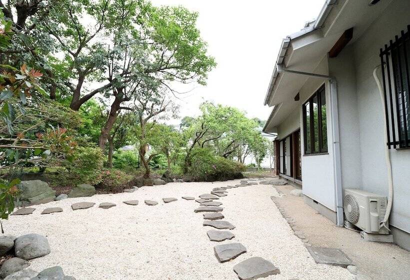 ペンション Tokiwa   Kamakura Backpackers