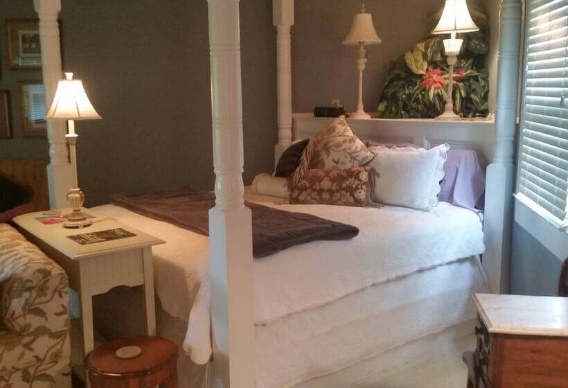 Spahn House Bed And Breakfast