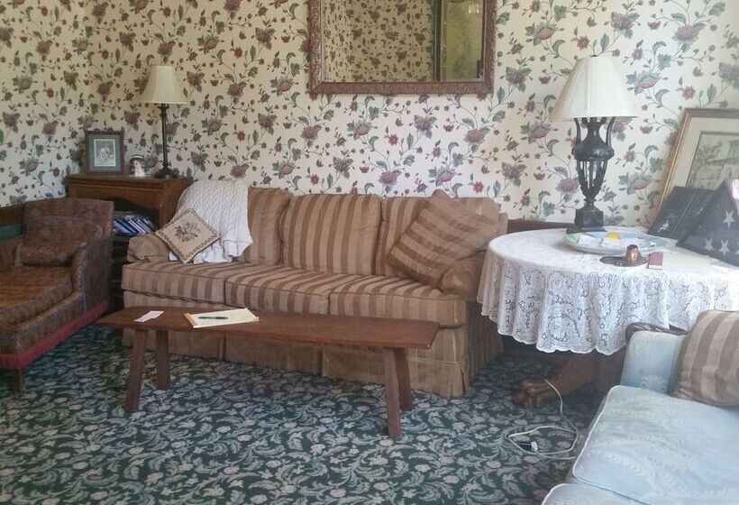 Spahn House Bed And Breakfast